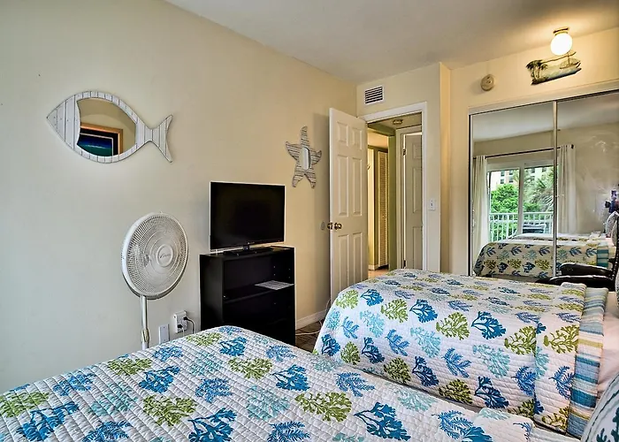 Gone Beaching 202 Apartment
